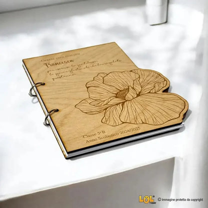 Agenda ad Anelli in Legno per Maestra Personalizzata con Nome e Dedica - Fiore